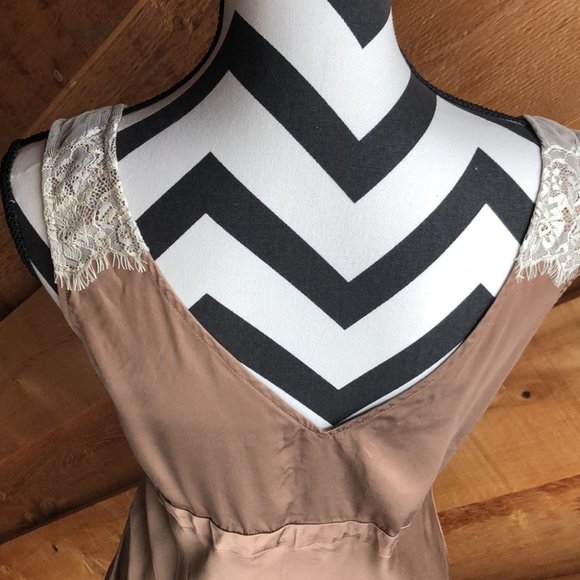 White House Black Market Silk Lace Detail Tank - Picture 7 of 11